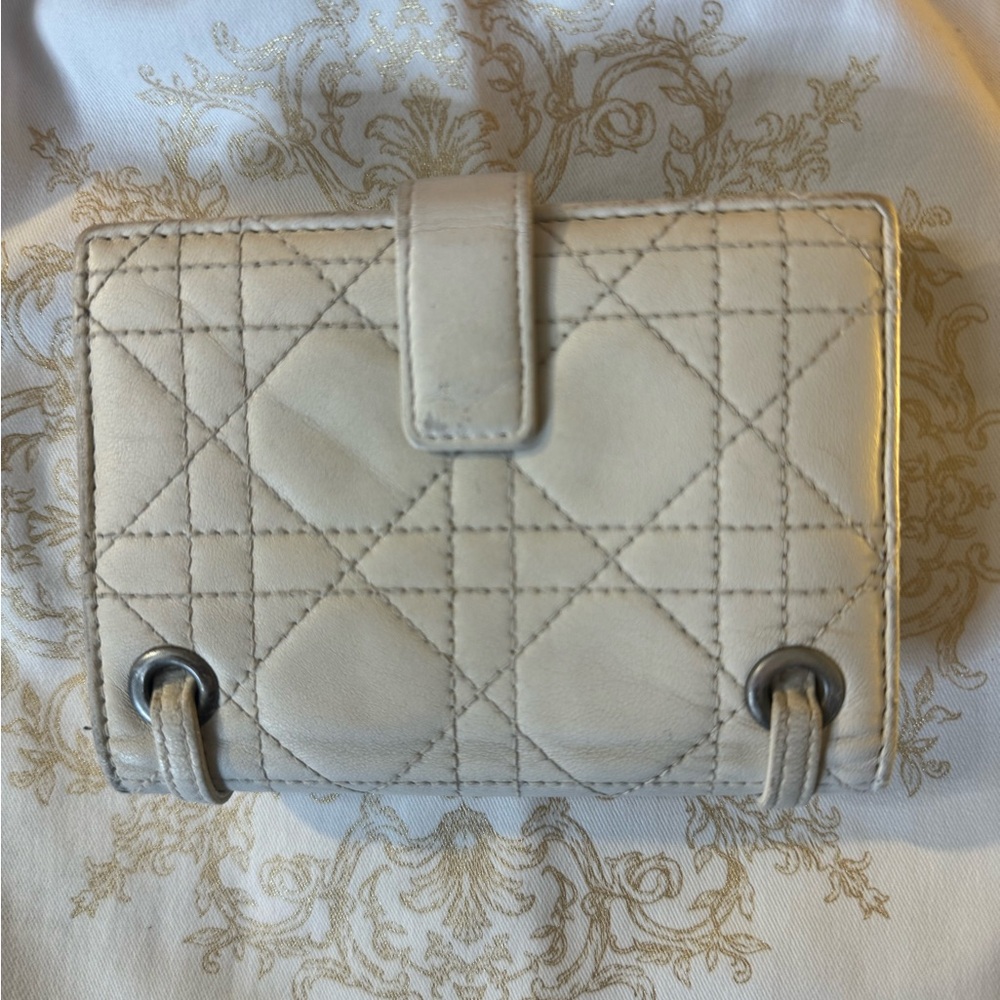 Christian Dior leather quilted wallet - Picture 2 of 16